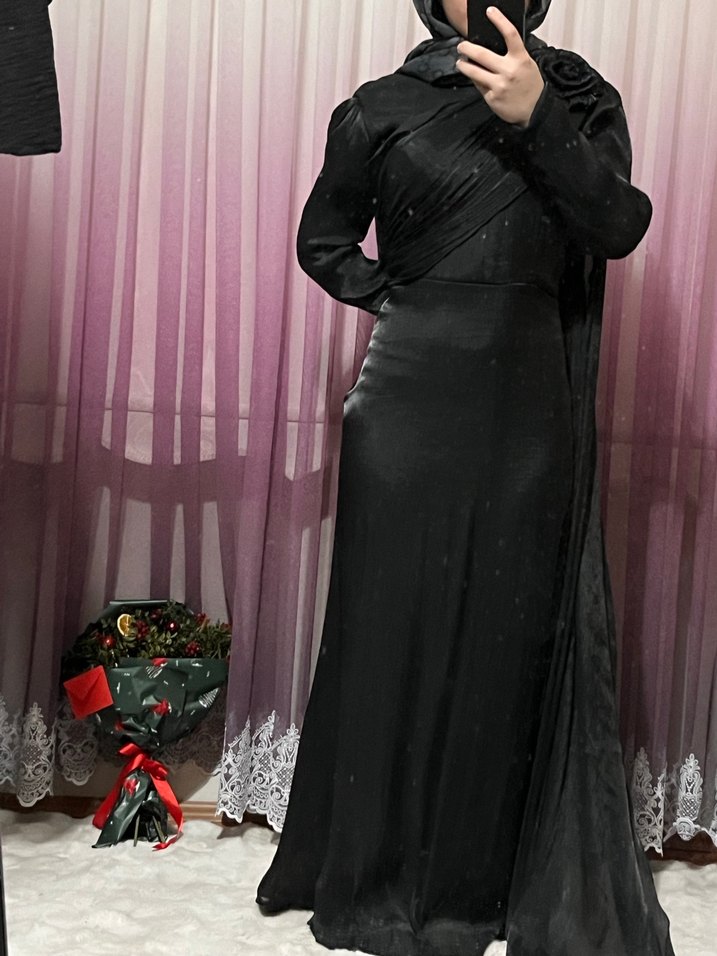 Siyah Janjanlı Kumaş Kadın Elbise - Görsel 5