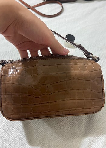  Beden Mango kahverengi kol çantası