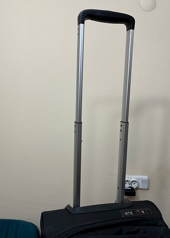 Eastpak Pride Kabin Boy Valiz - Görsel 5