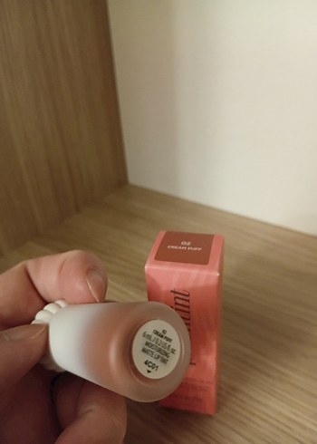 Benefit Cosmetics Mat Tint Likit Ruj - Görsel 5