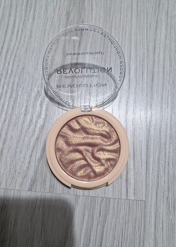 Revolution Highlighter-Make An Impact - Görsel 3