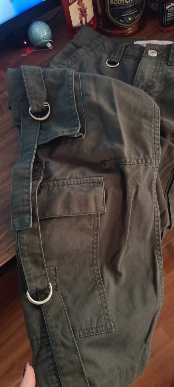 Bershka 32 beden kargo pantolon - Görsel 3