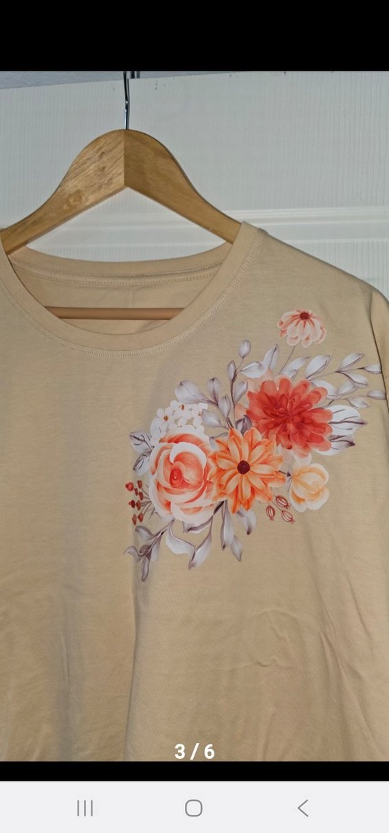 Bej Çiçek Baskılı Bol Kesim Hamile Tişört - Görsel 3