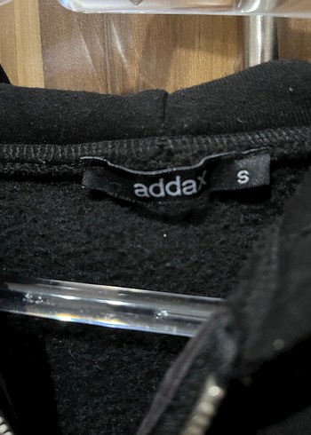 Kadın Siyah Fermuarlı hırka - Görsel 3