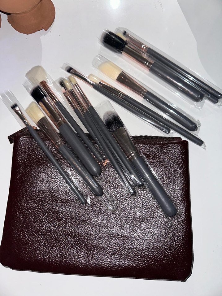 Zoeva Makyaj Fırça Seti ve Kahverengi Çanta - Görsel 4