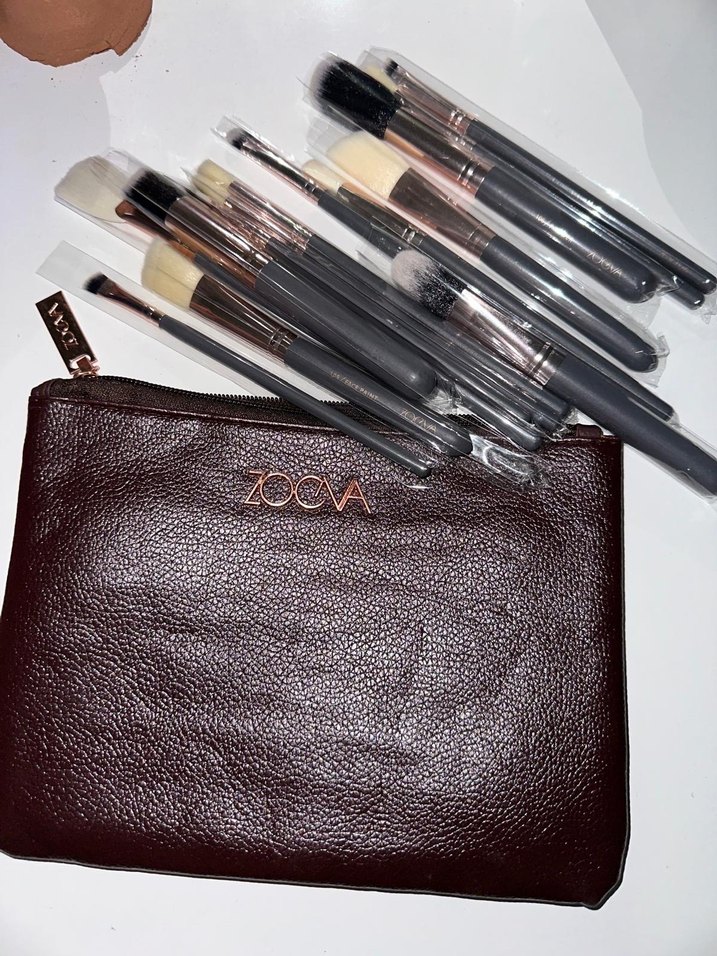 Zoeva Makyaj Fırça Seti ve Kahverengi Çanta - Görsel 2