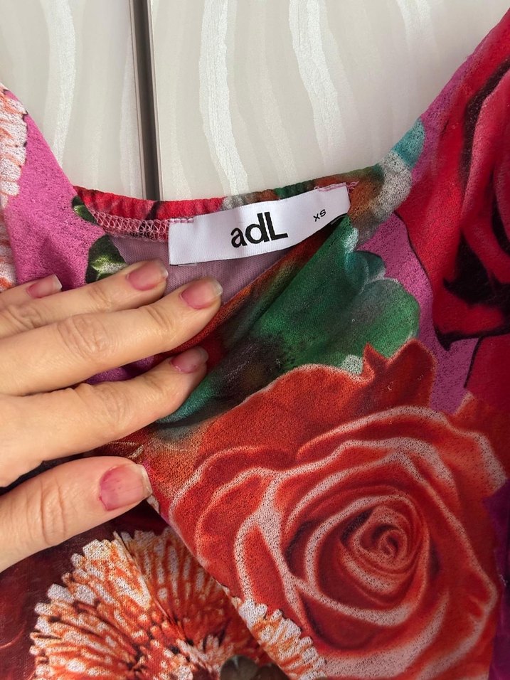 Çiçek Desenli Renkli Midi Elbise - Görsel 5