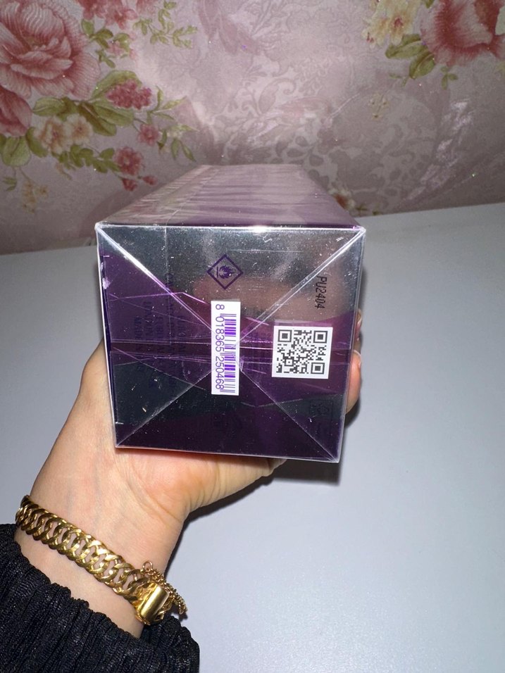 Versace Kadın Parfümü 100 ml - Görsel 5