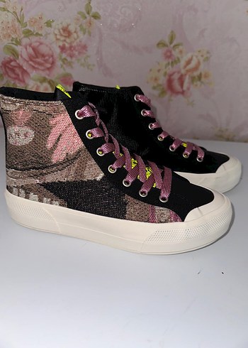 Pembe Batik Desenli Platform Spor Ayakkabı - Görsel 2