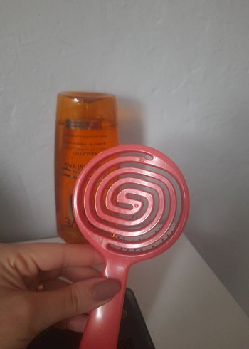 şampuan ve tarak - Görsel 5