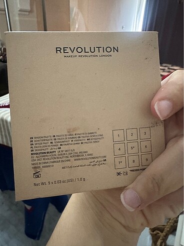  Beden Revolution Nikki Lilly far paleti