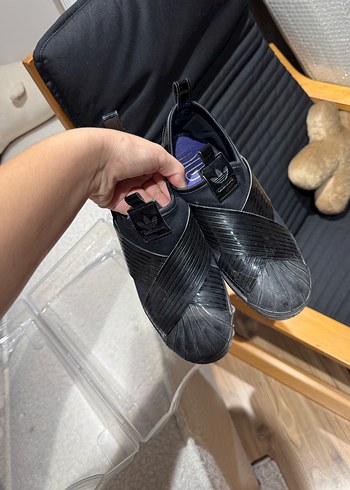 38 Beden Adidas süper star bağcıksız ayakkabı