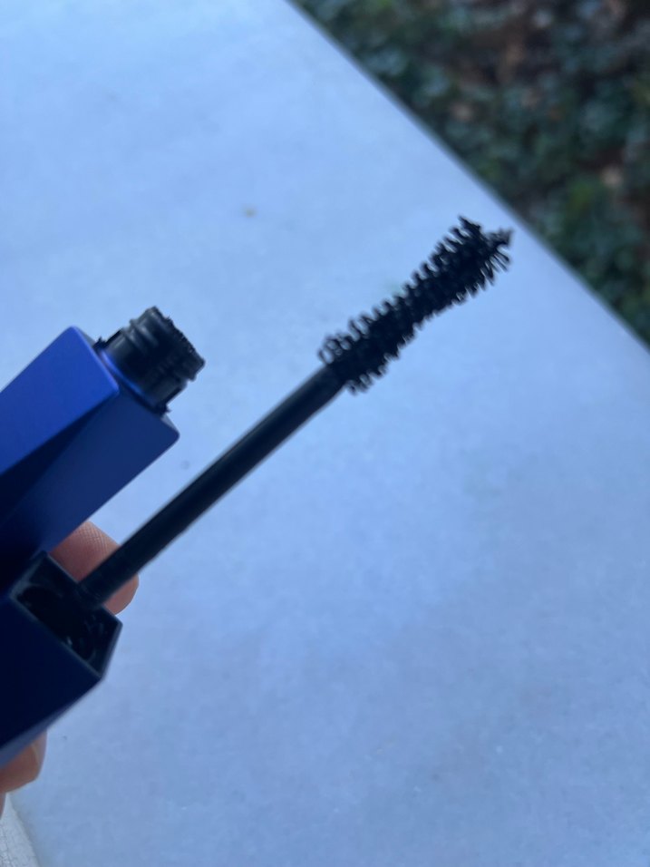 Kiko Extra Sculpt siyah Maskara - Görsel 3