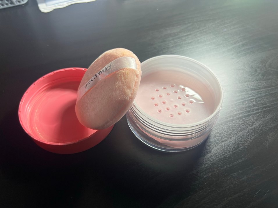 Wet n Wild Pudra - Yumuşak Pembe - Görsel 3