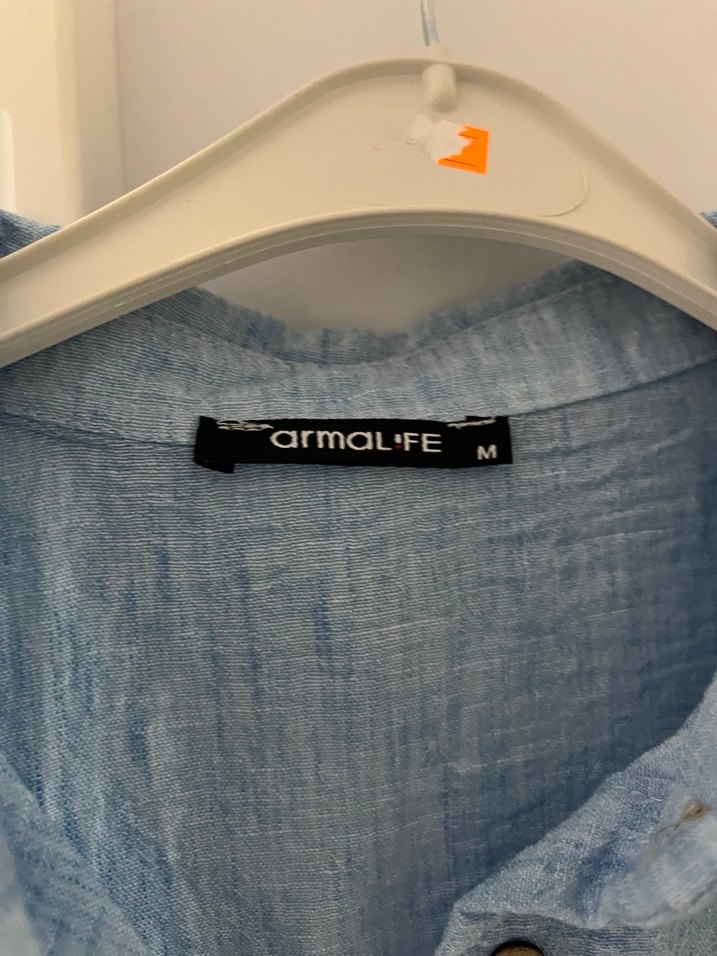 Düğmeli Kısa Kollu Keten Gömlek - Görsel 2