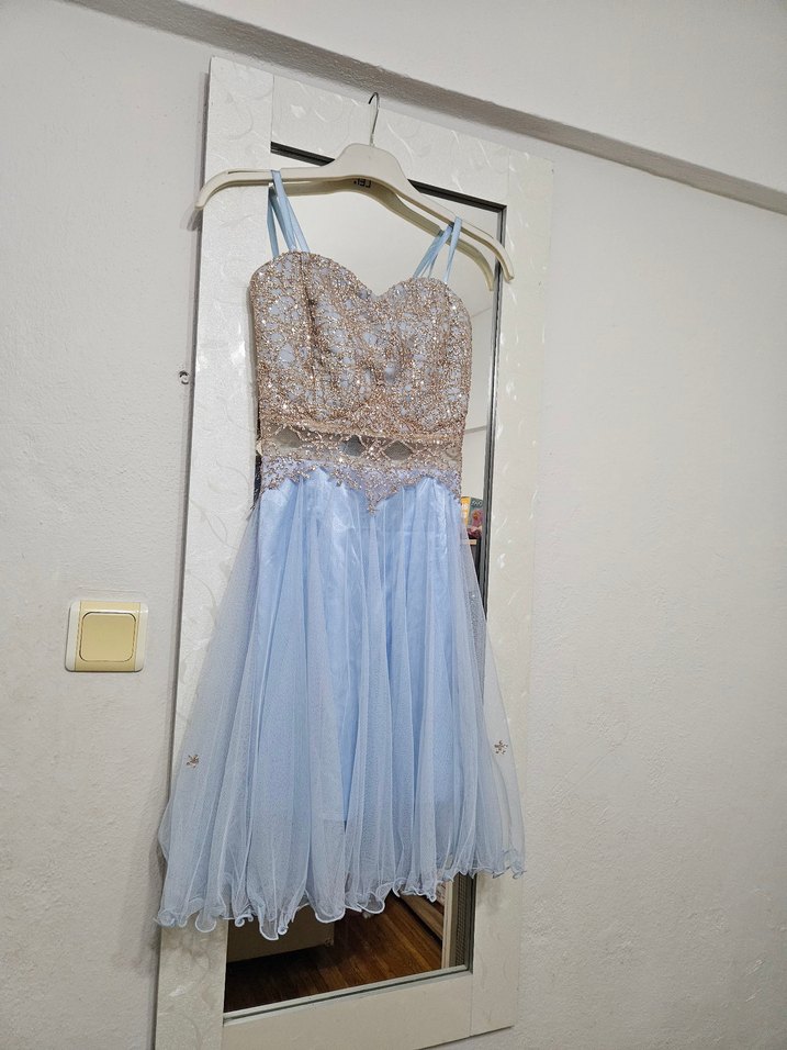 Mavi İşlemeli kısa abiye - Görsel 2