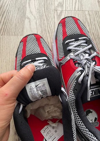 Orjinal air zoom metalic - Görsel 7