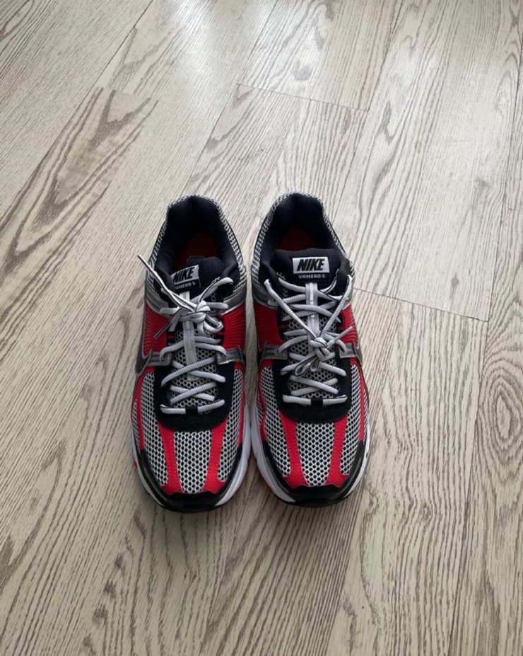 Orjinal air zoom metalic - Görsel 4