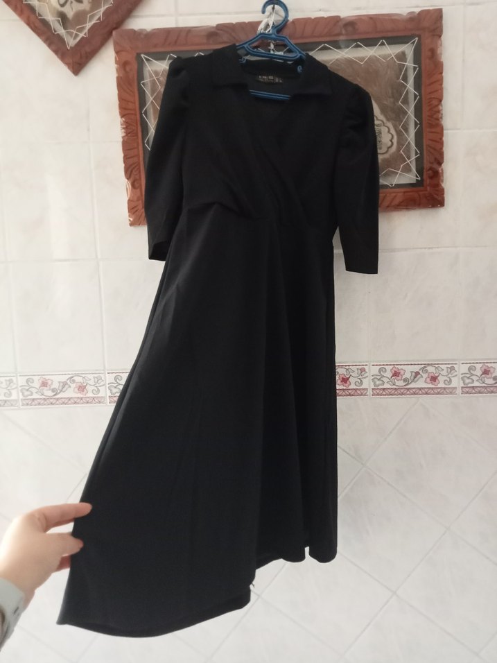 Drapeli Siyah Uzun Kollu V Yakalı Uzun Elbise - Görsel 5