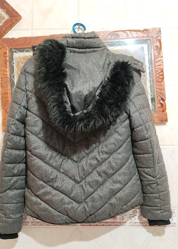 Gri Kadın Kısa Sıcak Mont - Görsel 4