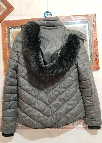 Gri Kadın Kısa Sıcak Mont - Görsel 2