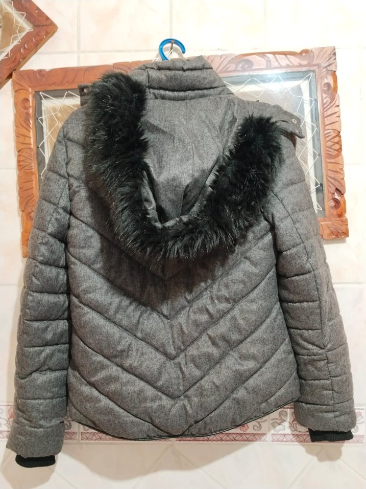 Gri Kadın Kısa Sıcak Mont - Görsel 2