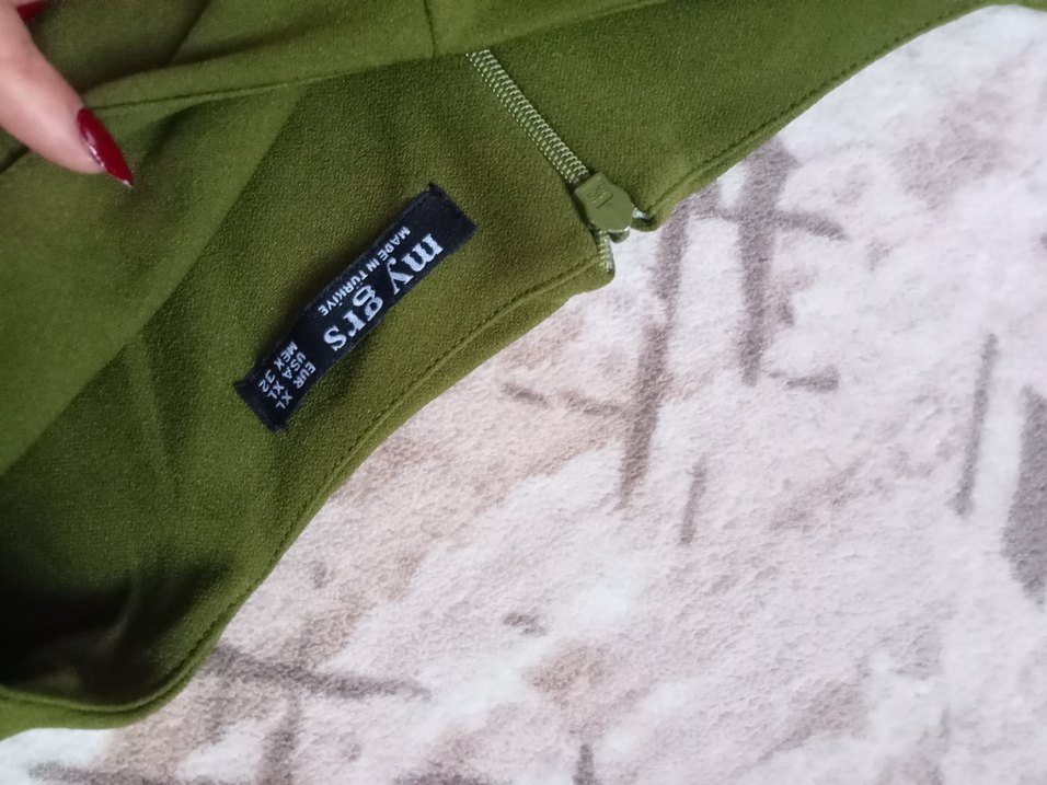 V Yaka Midi haki Kadın Elbise - Görsel 3