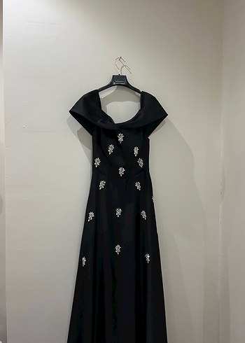 Siyah Drapeli Uzun Kadın Abiye Elbise - Görsel 3