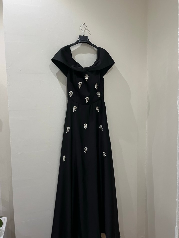 Siyah Drapeli Uzun Kadın Abiye Elbise - Görsel 2