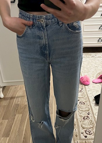 Kadın Mavi Pastel Renk Yırtmaçlı Bol Kesim Jean - Görsel 3