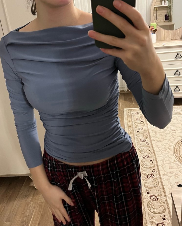 Gri Drapeli Kayık Yaka Kadın Bluz - Görsel 3