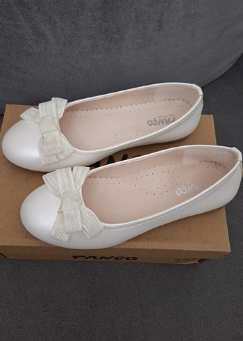 Kız Beyaz Fiyonklu Babet Ayakkabı - Görsel 2