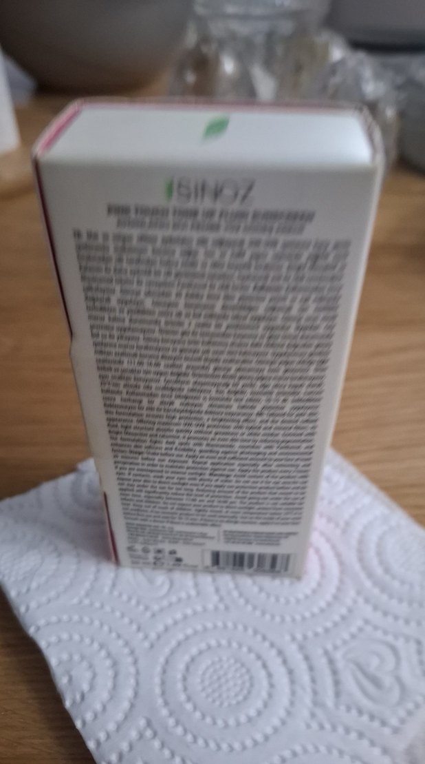 Sinoz SPF50 Pembe Tonlu Güneş Kremi - Görsel 3