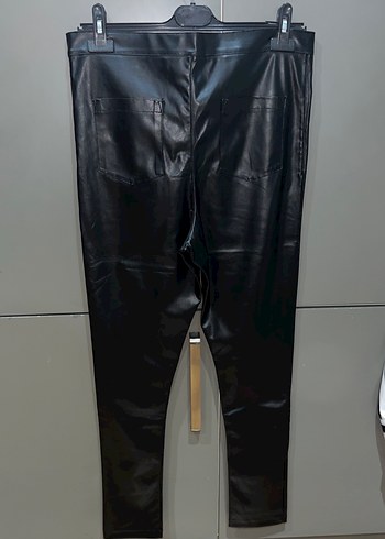 Siyah Deri Kemerli Kadın Pantolon - Görsel 4