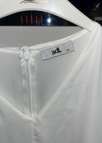 Kendinden kemerli piliseli elbise - Görsel 3