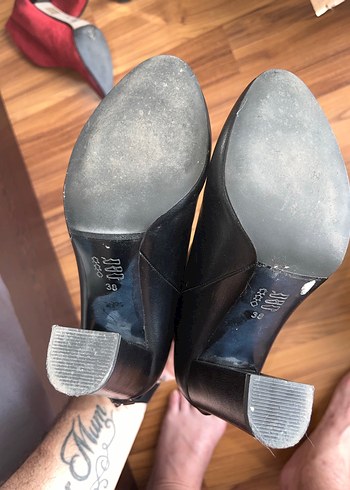 Siyah Deri Kadın Topuklu Bot - Görsel 6