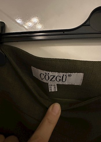 Çiçek Desenli Düğmeli Kadın Takım - Görsel 6