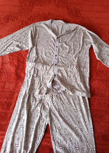 Gri Baskılı Lohusa ve Emzirme Pijama Takımı - Görsel 2