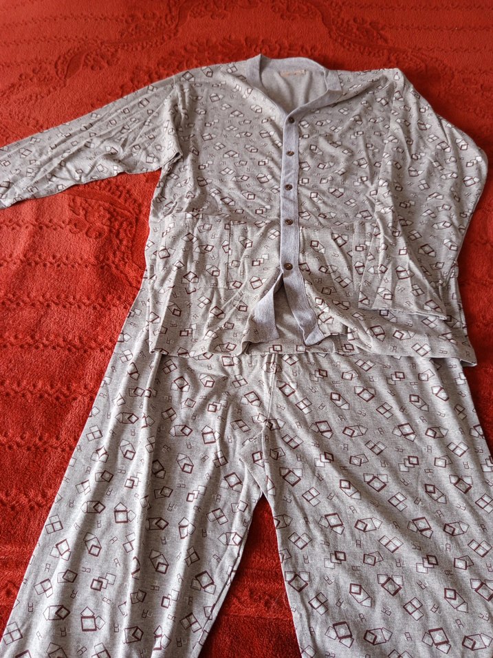 Gri Baskılı Lohusa ve Emzirme Pijama Takımı - Görsel 3