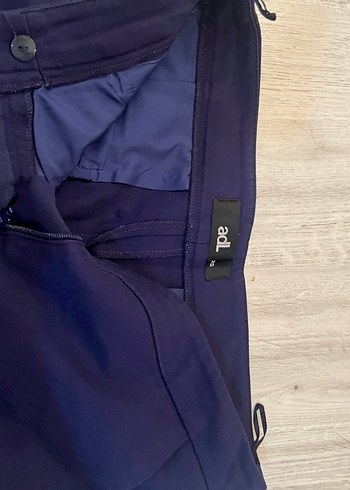 Lacivert Kadın Kumaş Pantolon Midi Boy - Görsel 3