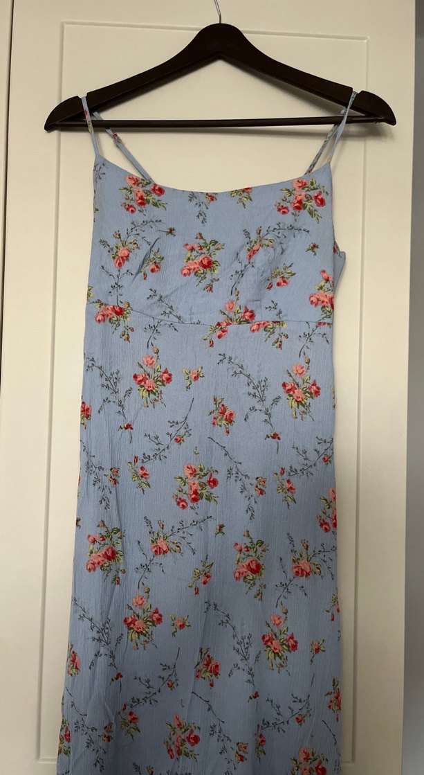 Mavi Çiçek Desenli Uzun Elbise - Görsel 2