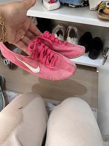 Orjinal nike bulunmayan model pembe