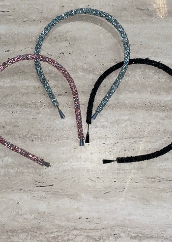 İnci İşlemeli Beyaz Gelin Tacı ve Yanında 3 Adet Taşlı Taç - Görsel 5