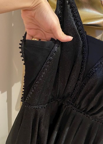 Siyah V Yakalı Gotik Midi Abiye Elbise - Görsel 4