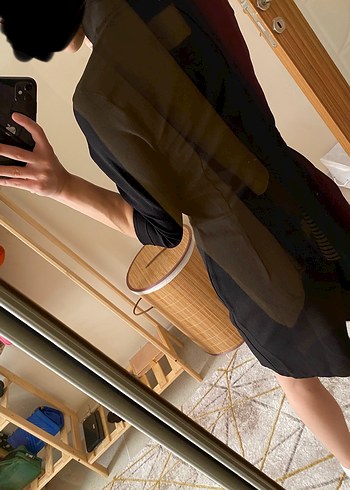 V Yaka Siyah Midi Kadın Tulum - Görsel 3