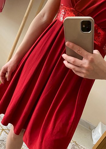 Kırmızı Drapeli Kısa Abiye Elbise - Görsel 4