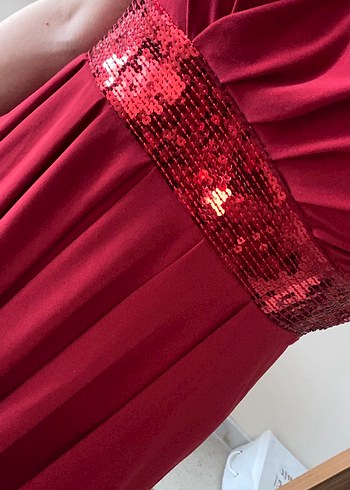 Kırmızı Drapeli Kısa Abiye Elbise - Görsel 5