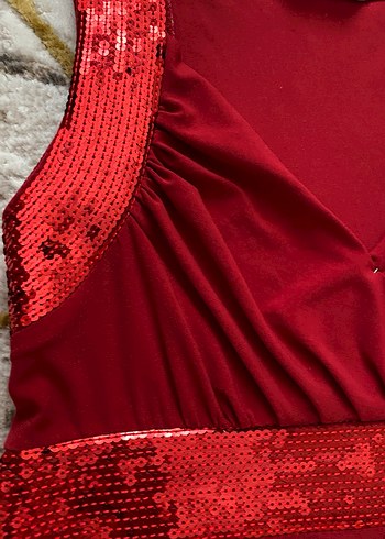 Kırmızı Drapeli Kısa Abiye Elbise - Görsel 2