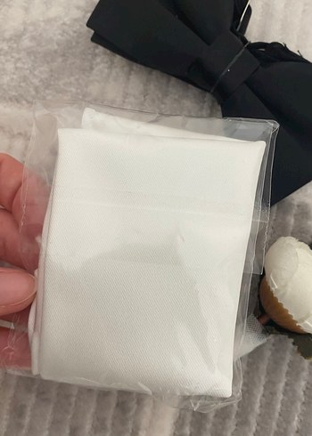 Modern Siyah Papyon ve Beyaz Mendil Seti - Görsel 5