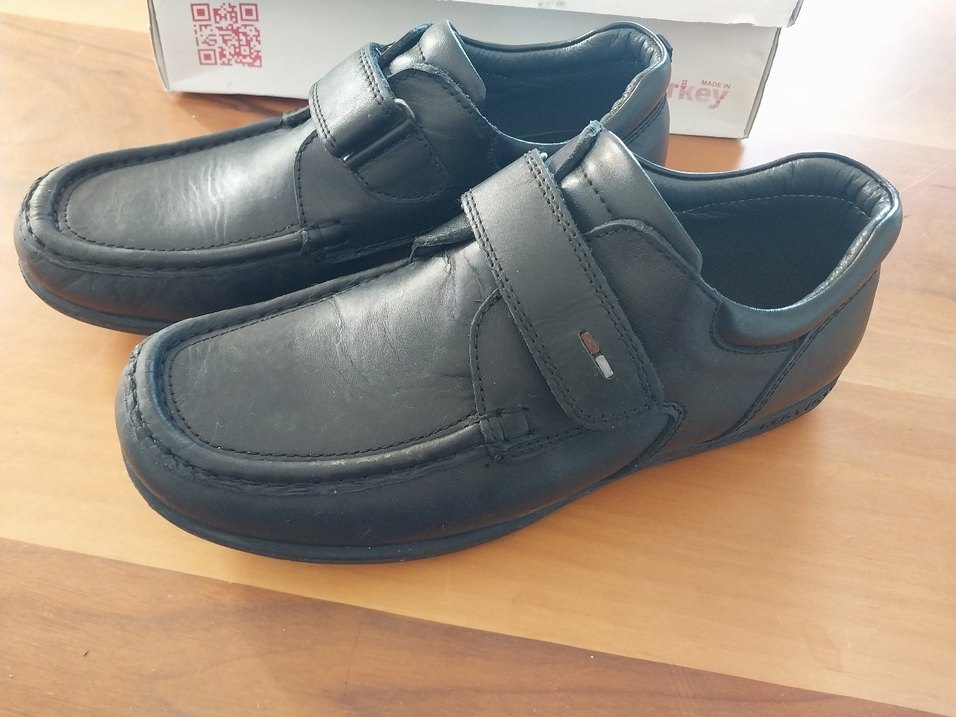 Tokalı Siyah Deri Erkek Çocuk Ayakkabısı - Görsel 5